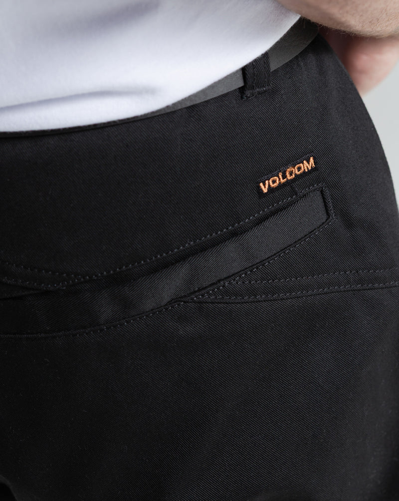 Calça Volcom Frickin Chino Black