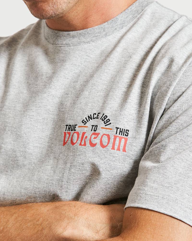 Camiseta Volcom Regular Legend Cinza