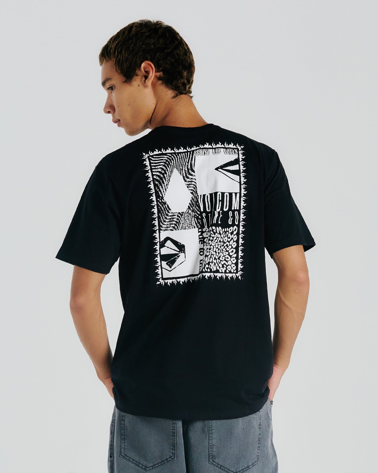 Camiseta Volcom Primer Preta Volcom Brasil Loja Oficial