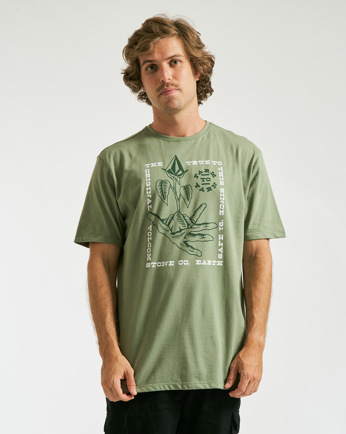 Camiseta Volcom Regular Save Earth Verde Volcom Brasil Loja Oficial