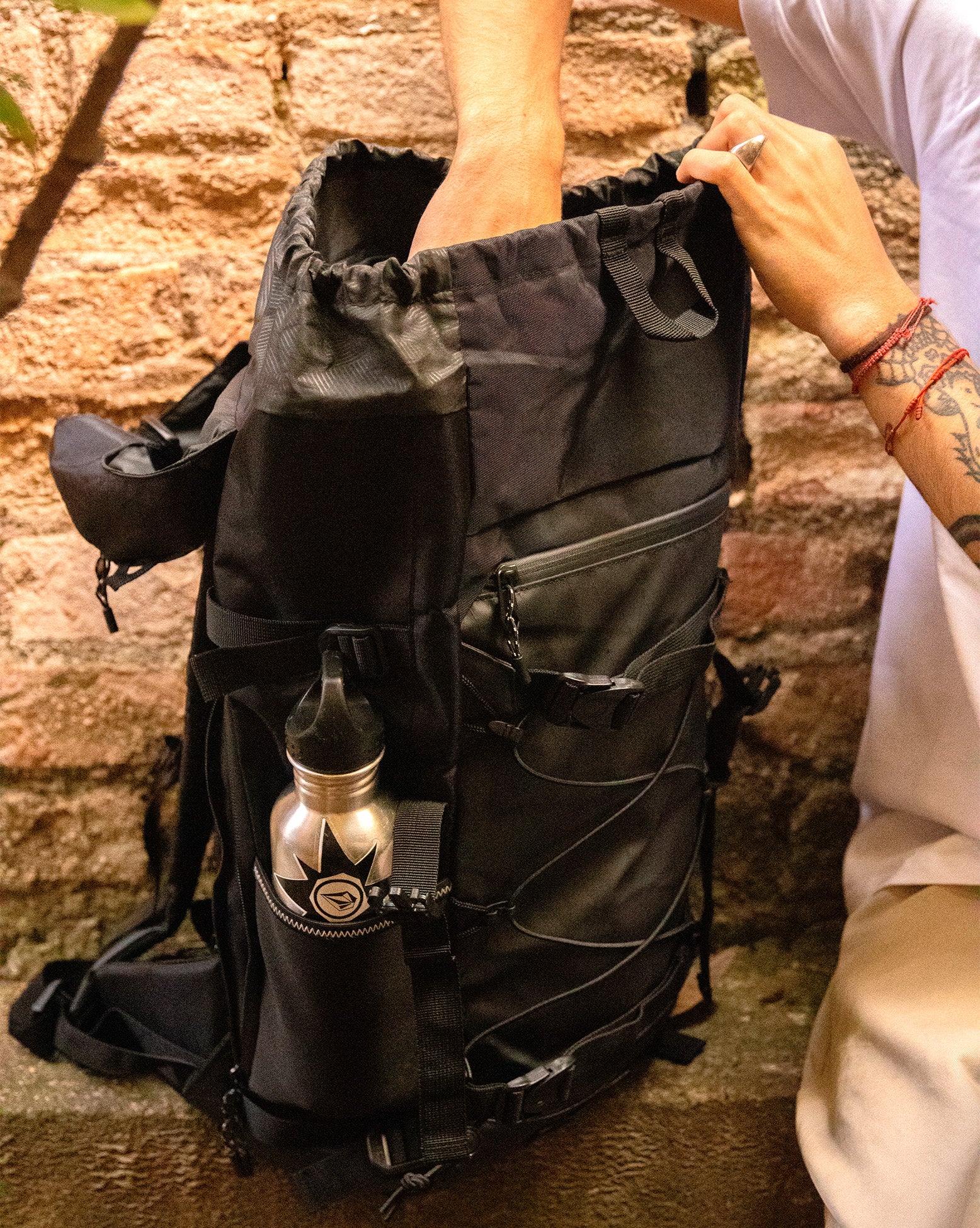 Mochila Volcom Peakstone Mountain Black - Volcom Brasil - Loja Oficial