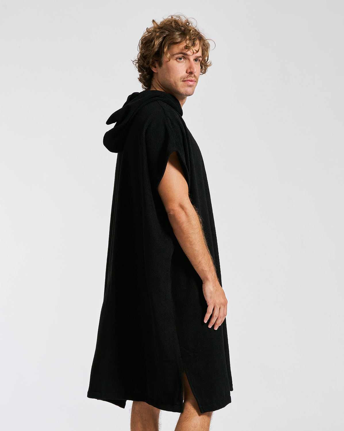 Poncho Volcom Deadly Stone Towel Preto