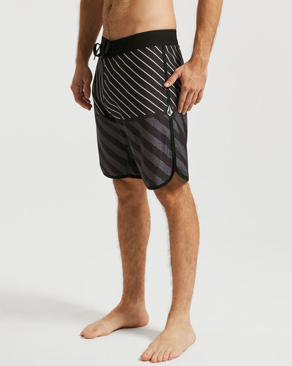 Boardshort Volcom Quarta Scallop Preto