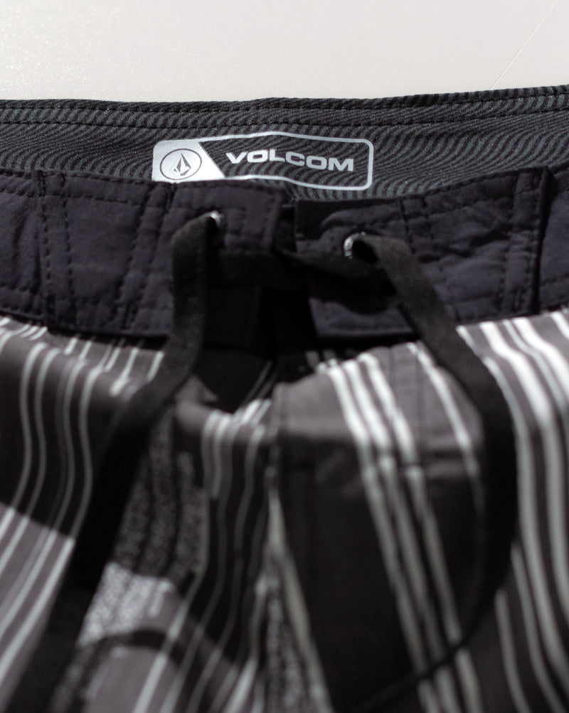 Boardshort Volcom Alloyed Preto