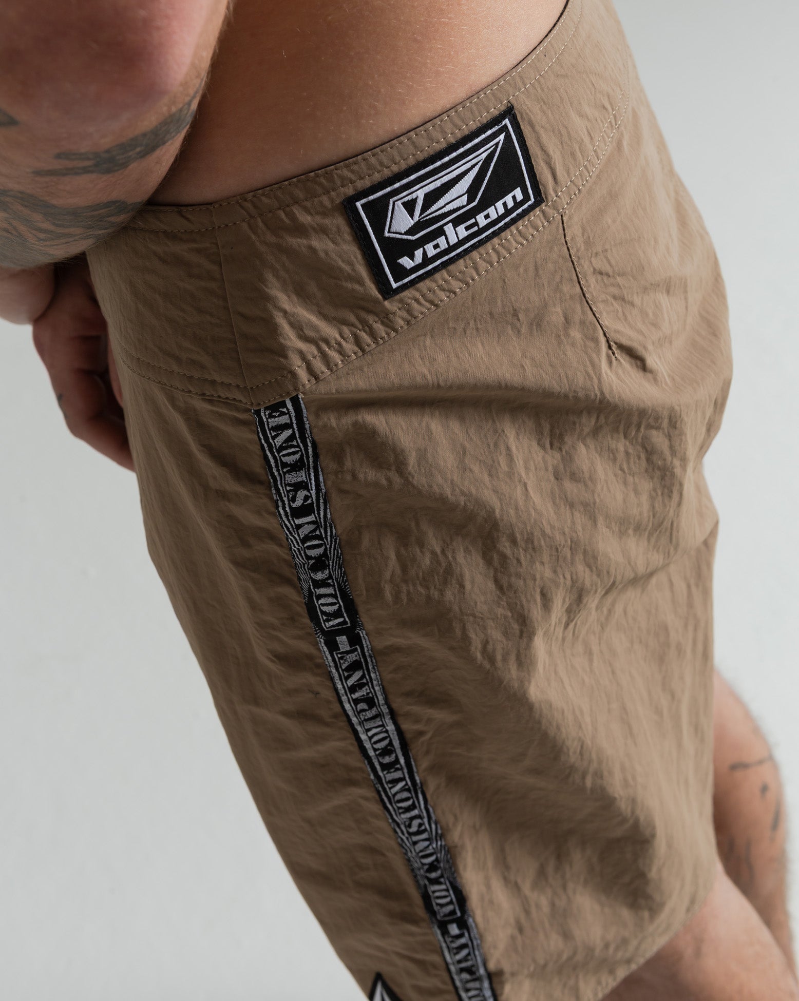 Taka Ken　WACON ワコン　ボトム　ボード　M Boardshort Volcom Command Khaki - Volcom Brasil - Loja Oficial