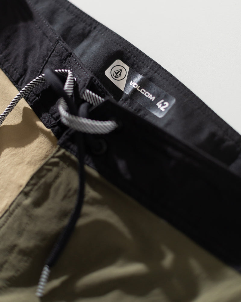 Boardshort Volcom Sabotage Army Green