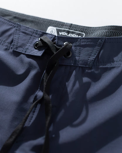 Boardshort Volcom Lido Solid Azul Escuro