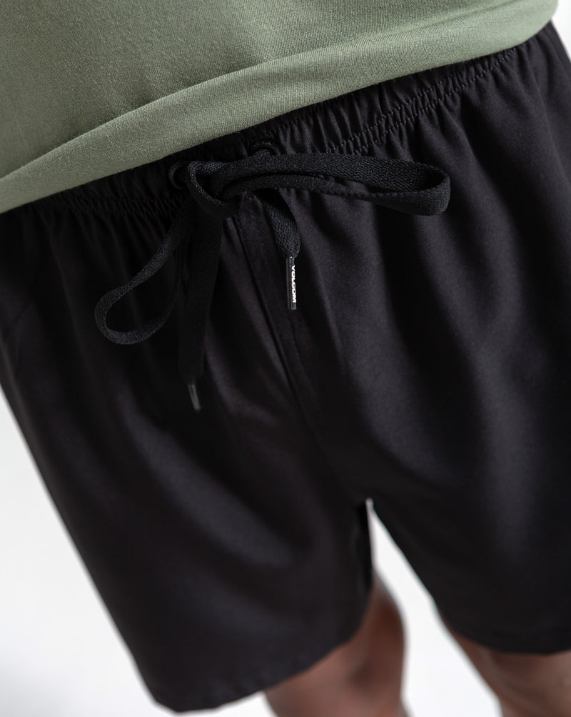 Shorts Volcom Solid Stone Preto