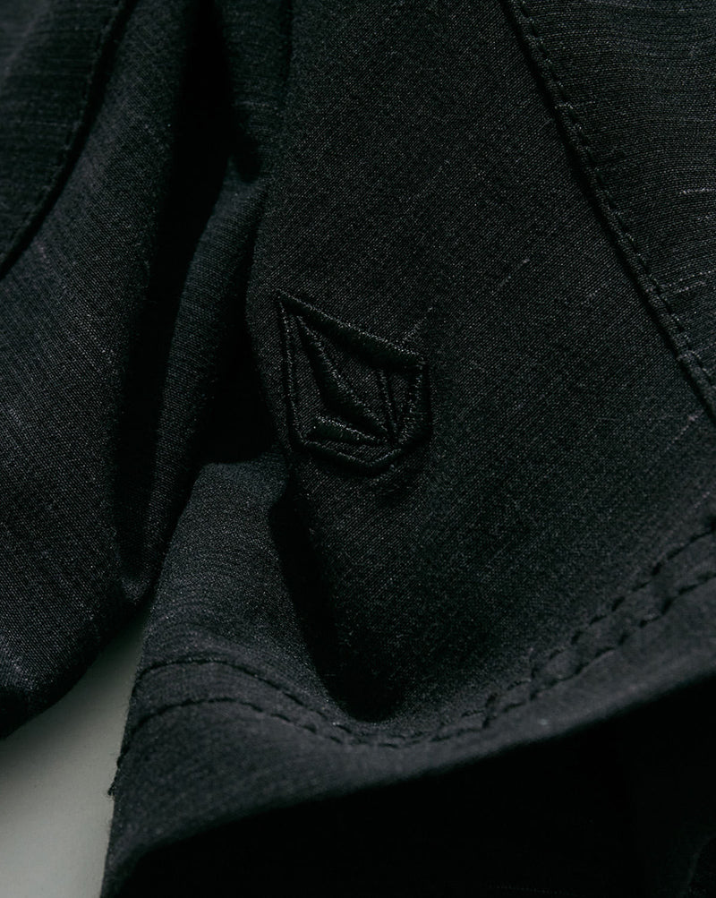 Shorts Híbrido Volcom Understoned Black