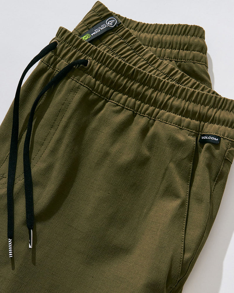 Shorts Híbrido Volcom Understoned Wintermoss