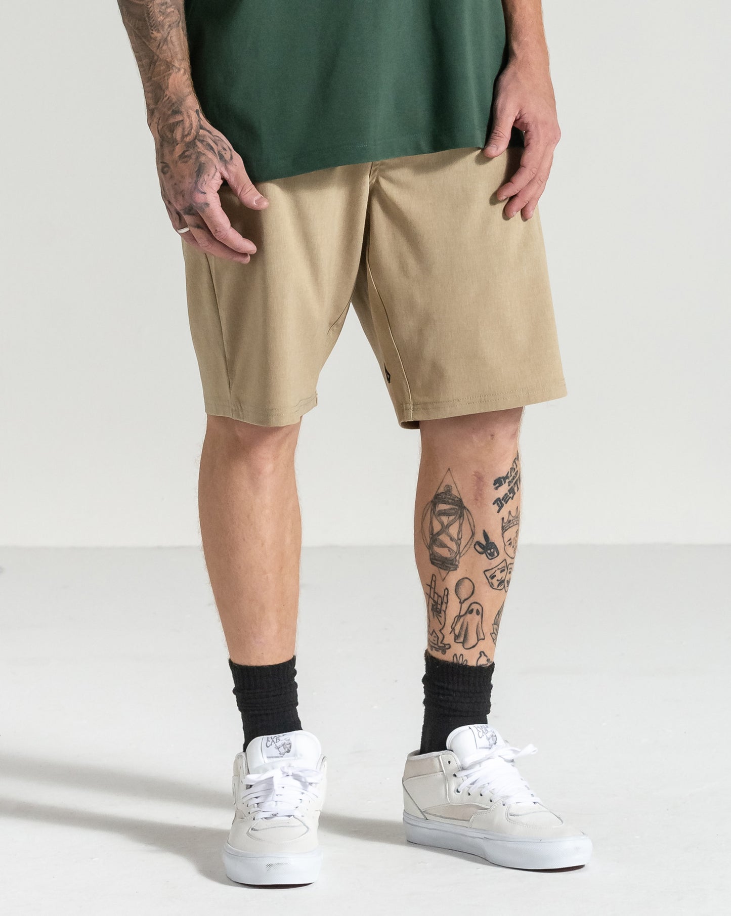 Bermuda Híbrida Volcom Cross Shred Dark Khaki