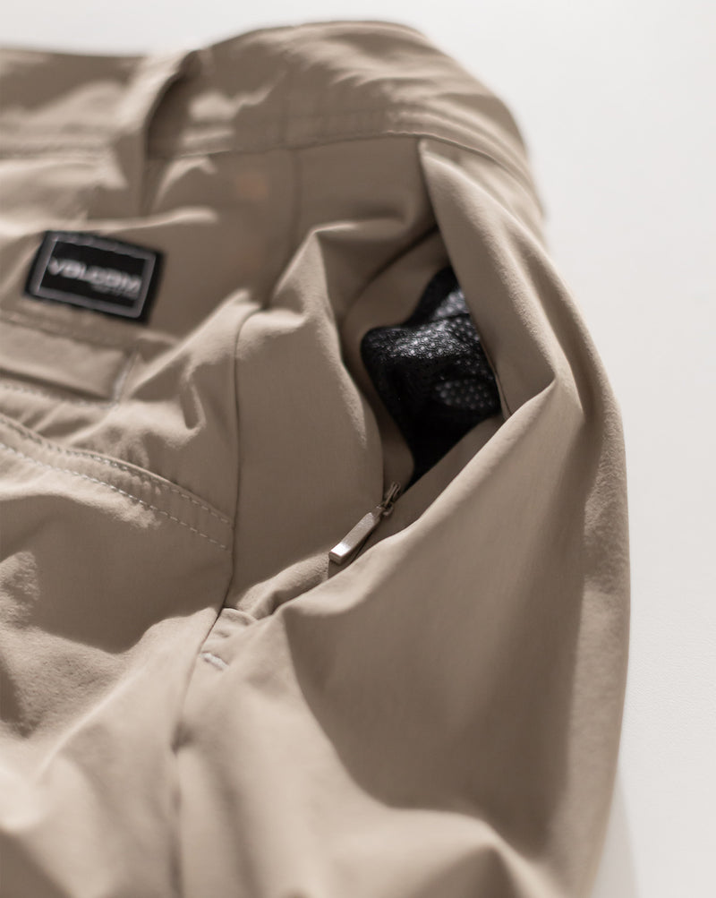 Bermuda Híbrida Volcom Frickin Cross Shred Brindle