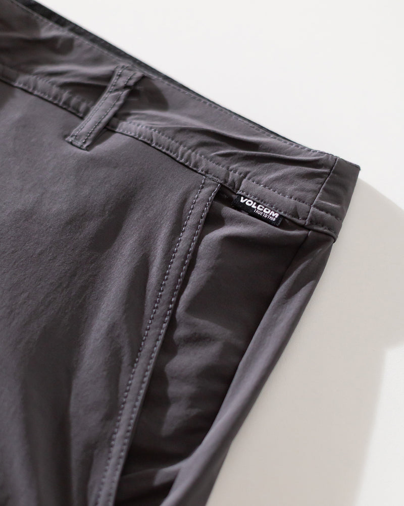 Bermuda Híbrida Volcom Joy Thriller Dark Gray