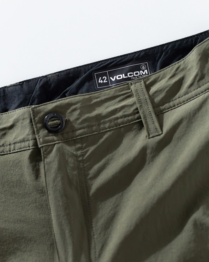 Bermuda Híbrida Volcom Joy Thriller Dark Olive