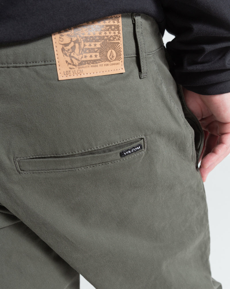 Calça Volcom Regular Chino Verde