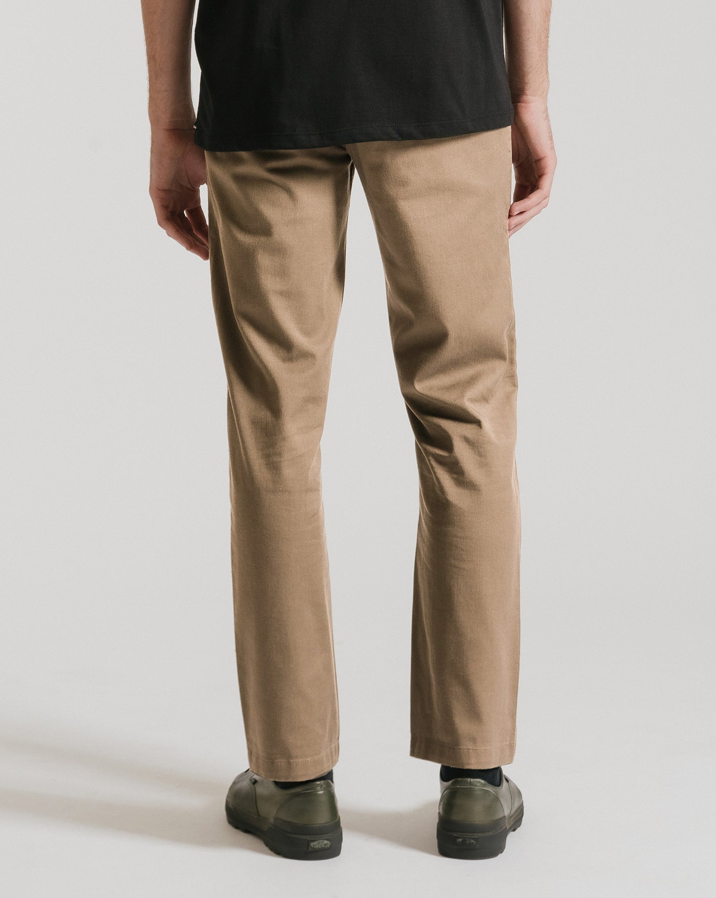 Calça Volcom Frickin Modern Stretch Chino Khaki