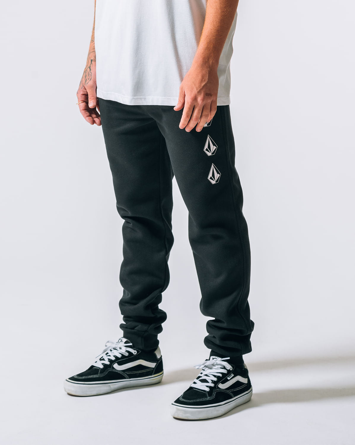 Calça Moletom Volcom Iconic Stone Preta