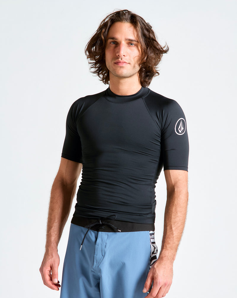 Lycra Volcom Manga Curta Circle Stone Preta