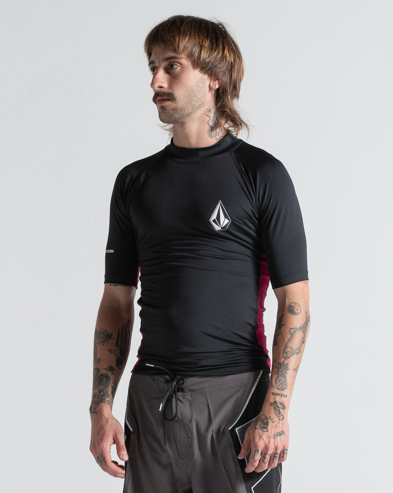 Lycra Manga Curta Volcom Lido Solid Preta
