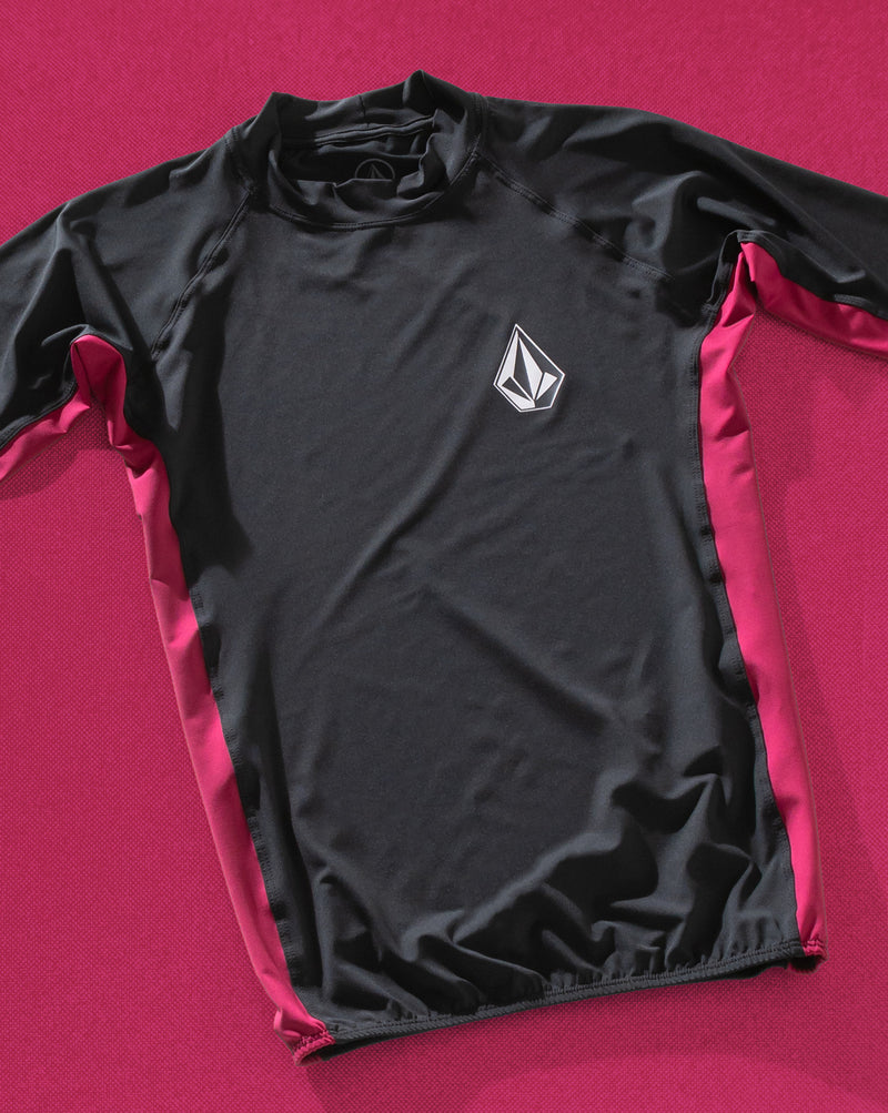 Lycra Manga Curta Volcom Lido Solid Preta