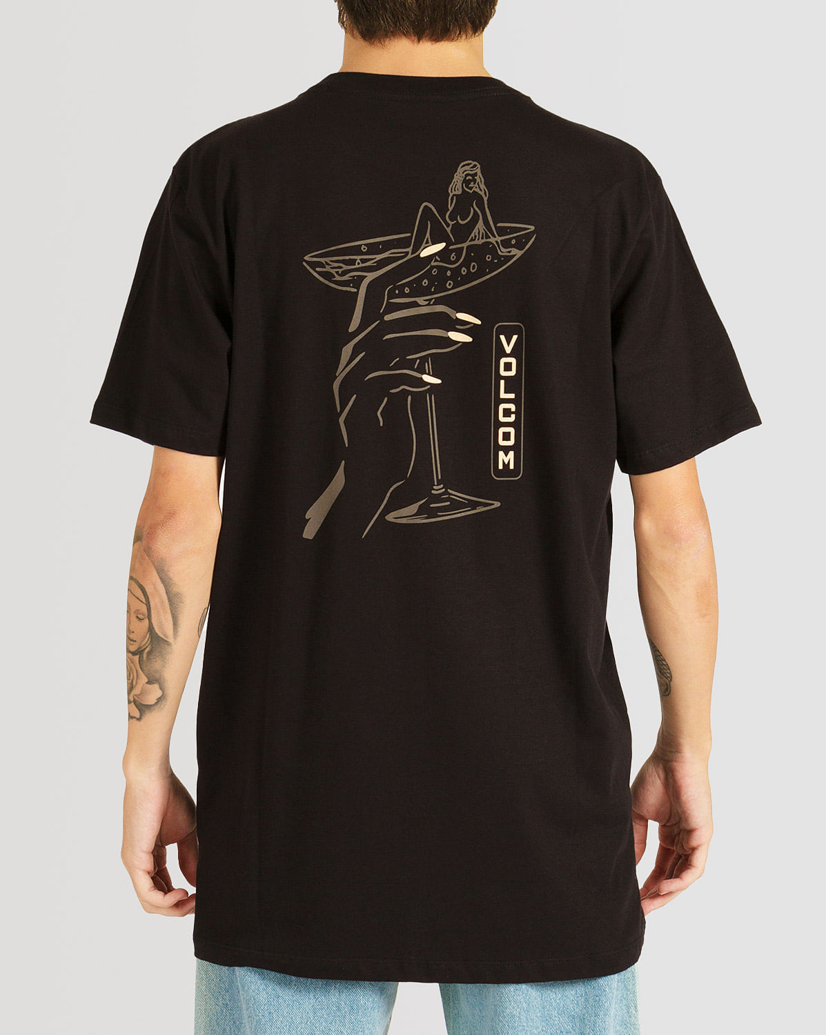 Camiseta Volcom Slim Fit Manga Curta Cheers Preta