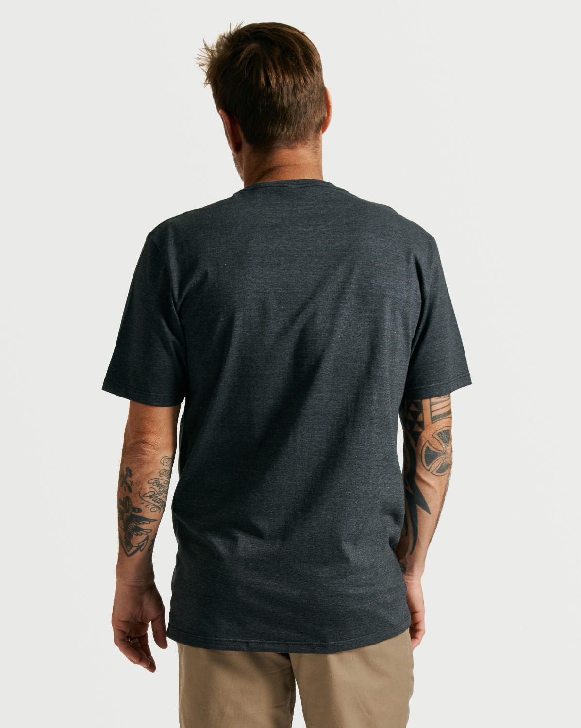 Camiseta Volcom Regular Weight Preta