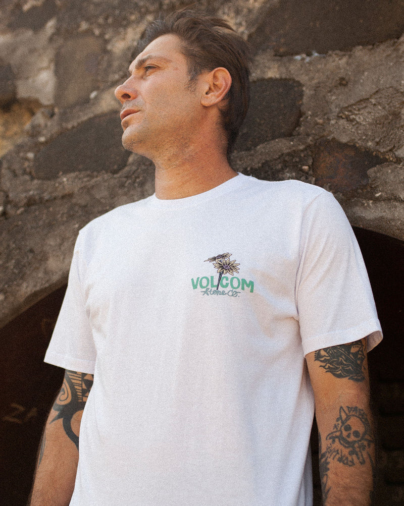 Camiseta Volcom Long Fit Psychedaisy Branca