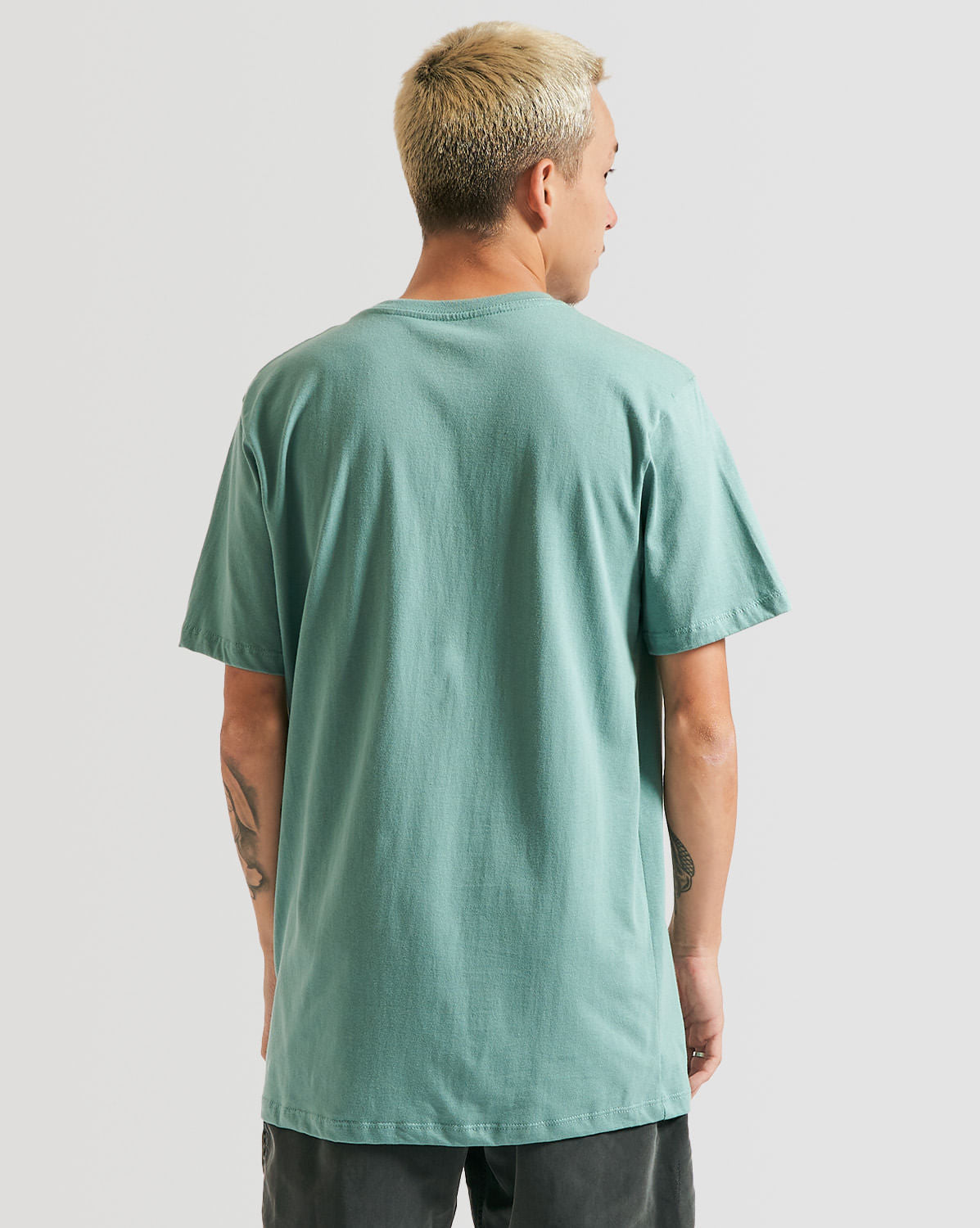 Camiseta Volcom Long Fit Solid Pocket Verde