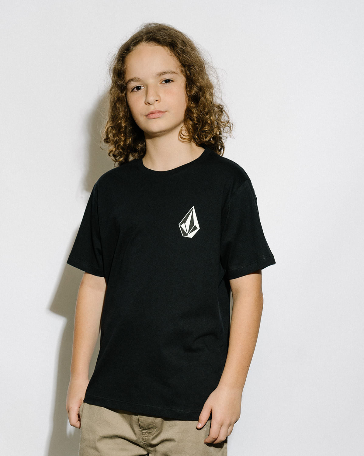 Camiseta Volcom Regular Deadly Stone Juvenil Preta