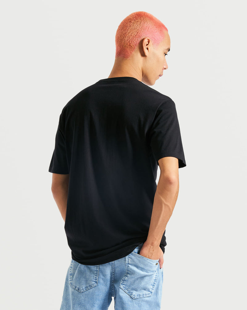 Camiseta Volcom Regular Vengeance Preta