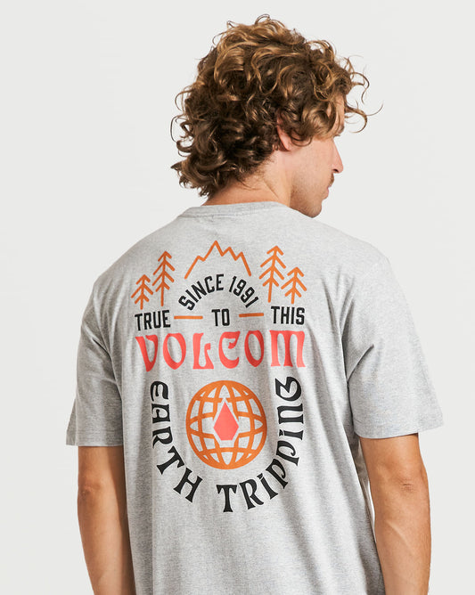 Camiseta Volcom Regular Legend Cinza