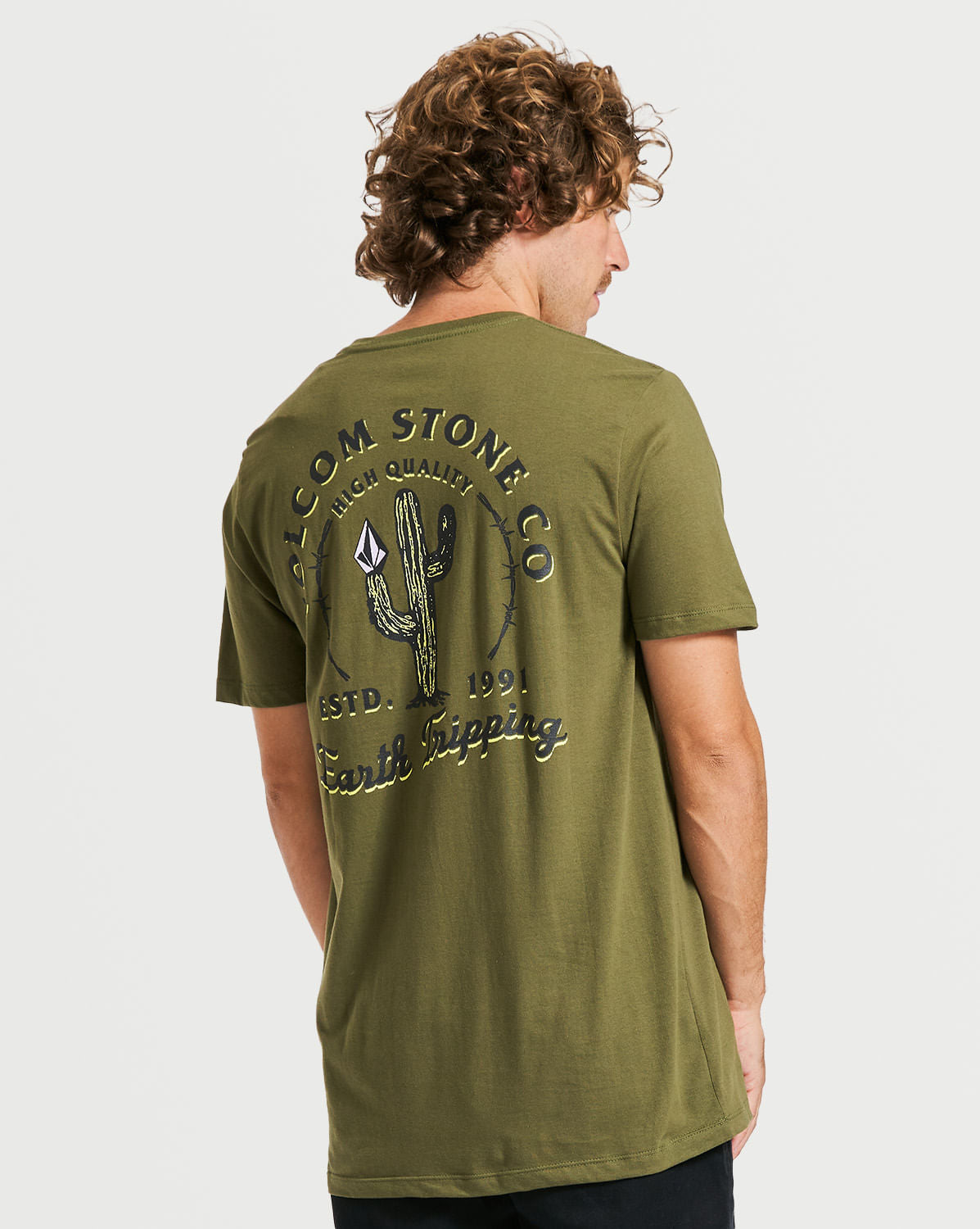 Camiseta Volcom Long Fit Prickly Militar