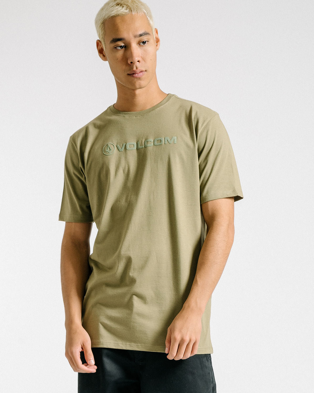 Camiseta Volcom Regular New Style Militar