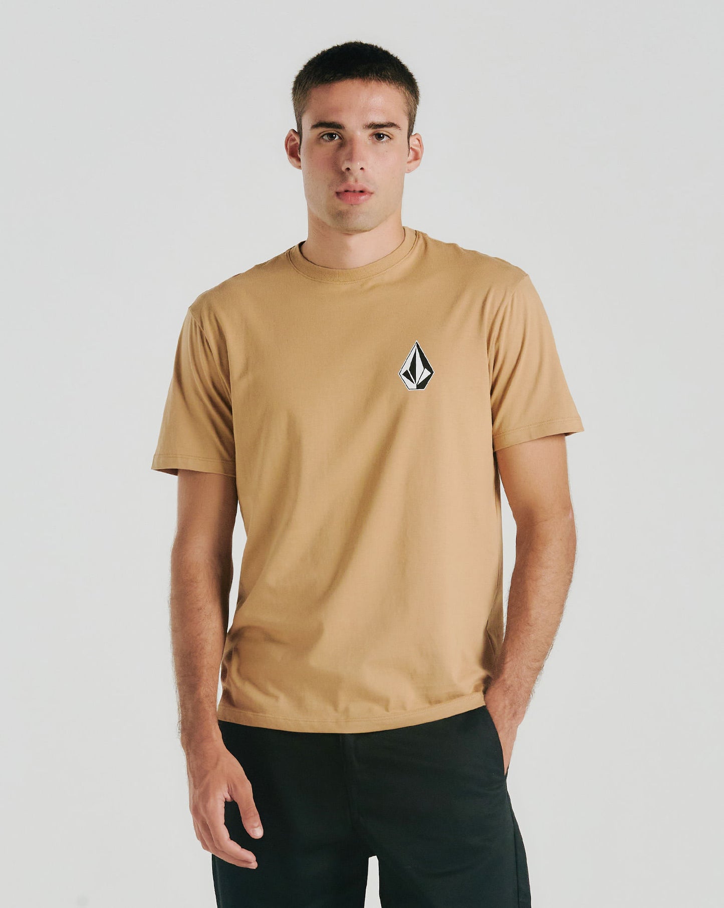 Camiseta Volcom Iconic Caramelo