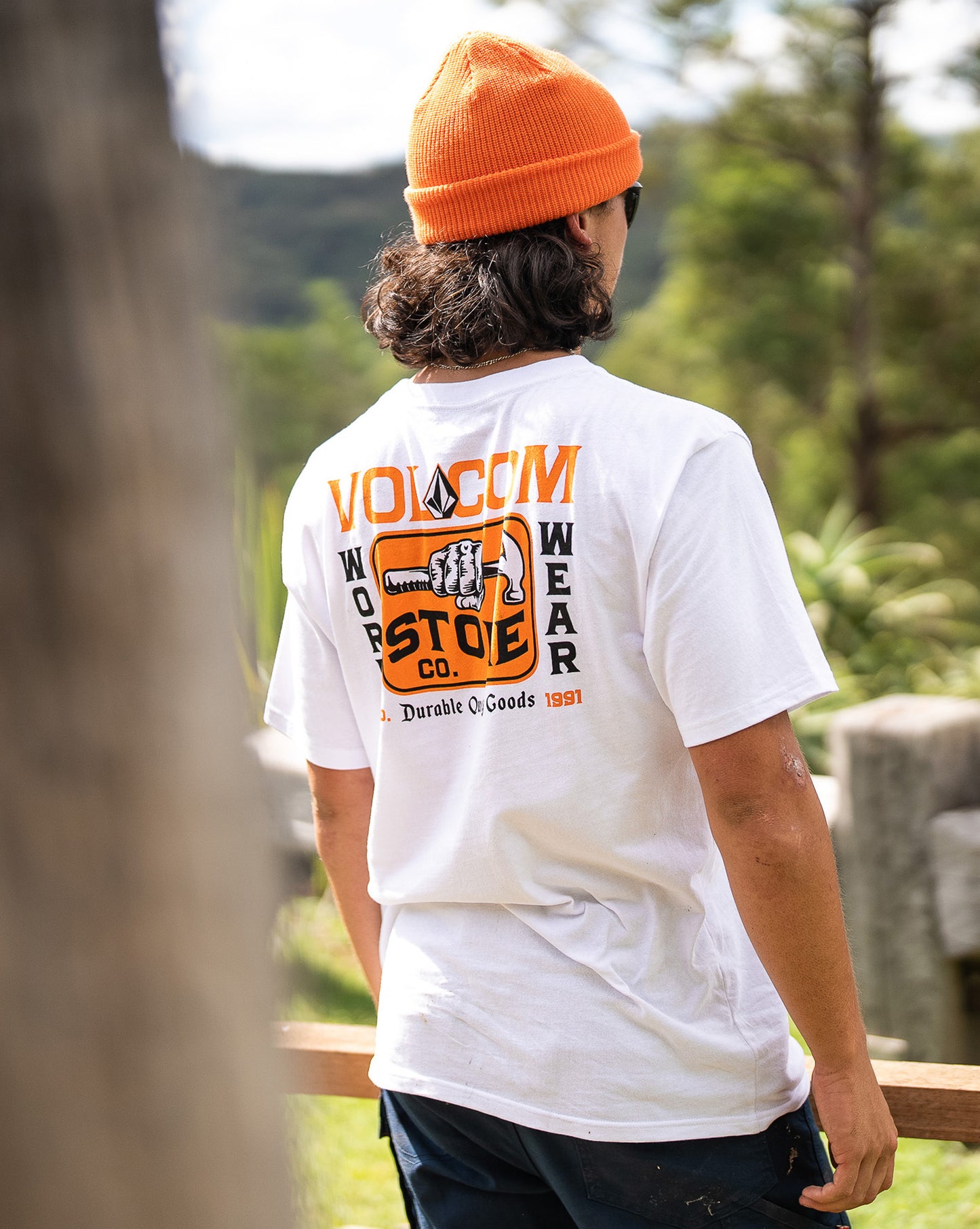 Camiseta Volcom Workwear Nailed Branca