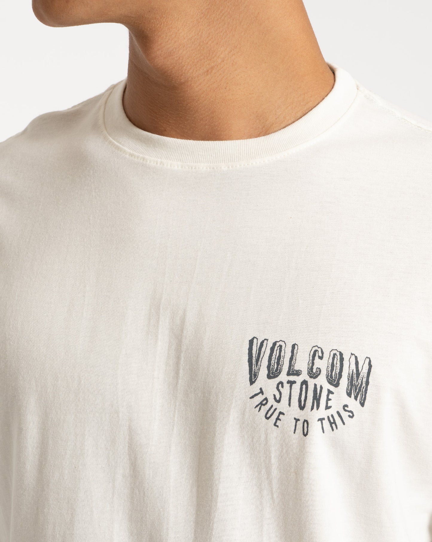 Camiseta Volcom Stone True To This Off White