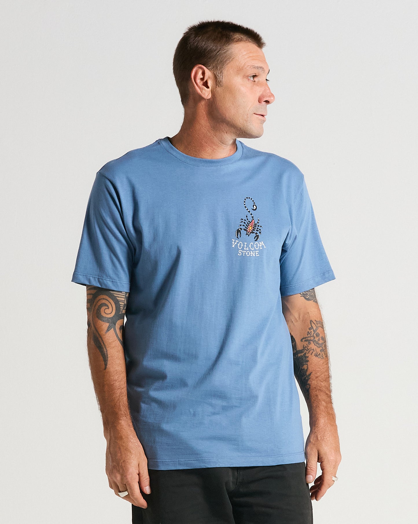 Camiseta Volcom Lintel Classic Azul Escuro