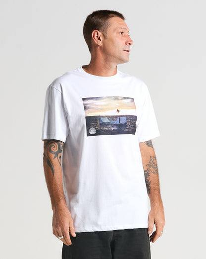 Camiseta Volcom TTT Poster Branca