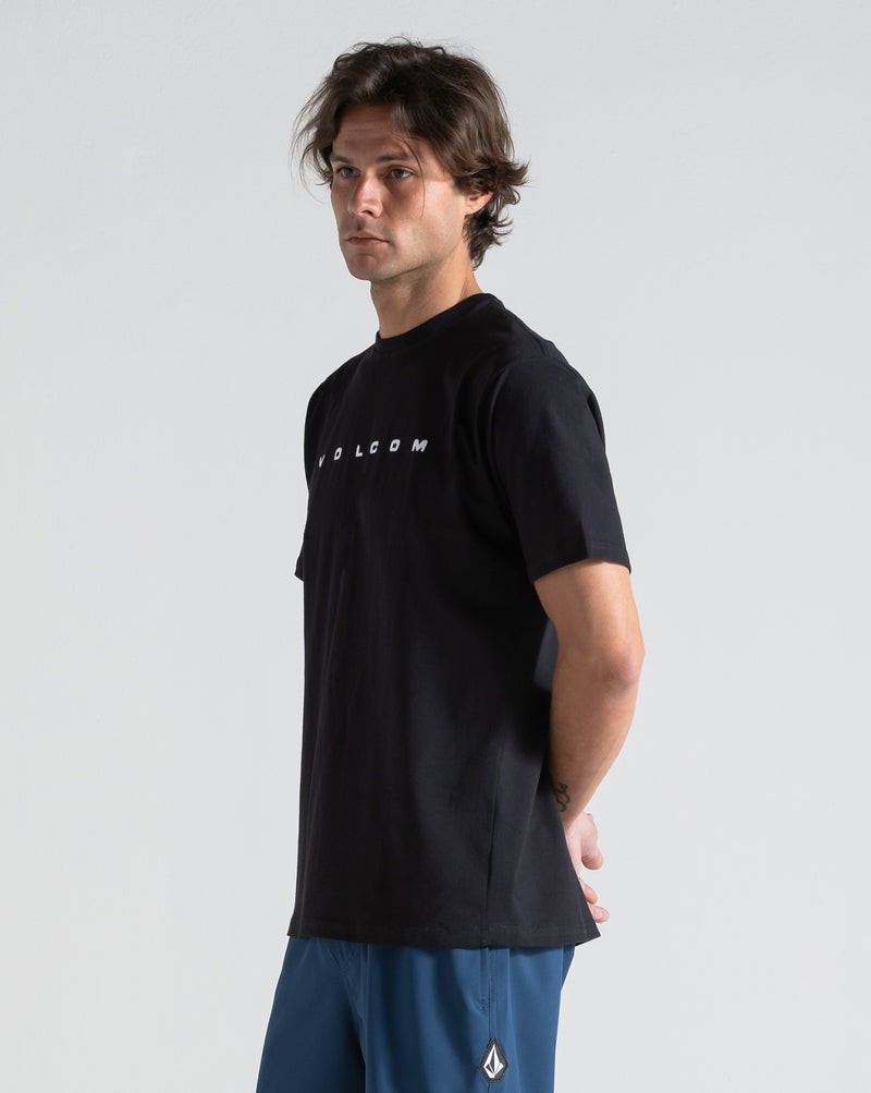 Camiseta Volcom Yewwro Preto
