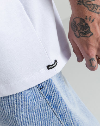 Camiseta Comfort Fit Volcom World Weapon Branca
