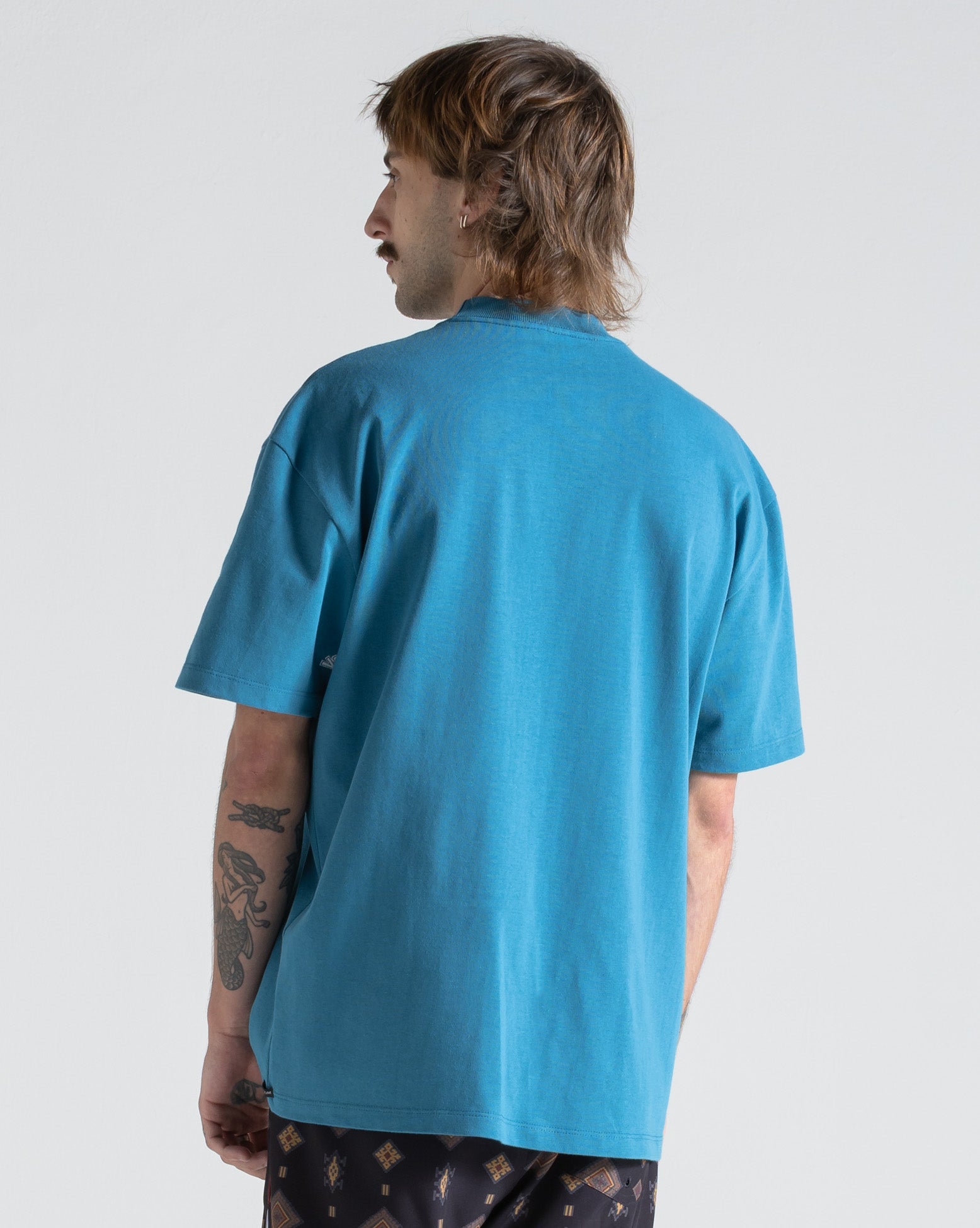 Camiseta Comfort Fit Volcom Fenderbender Azul - Volcom Brasil