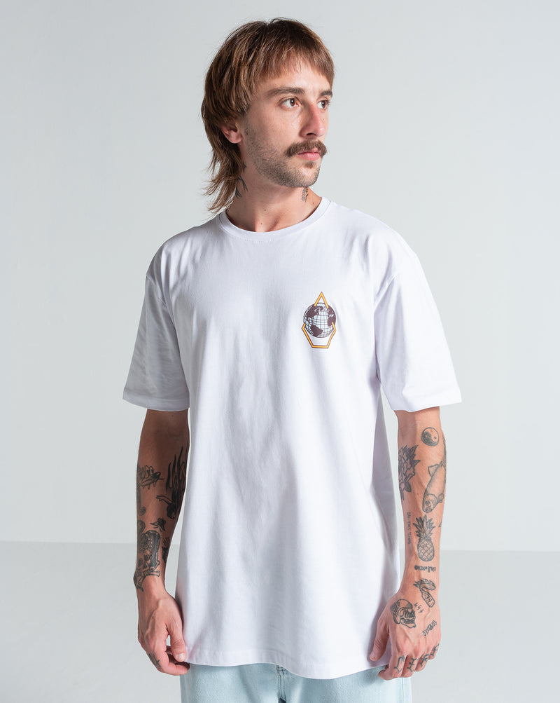 Camiseta Regular Volcom Earth Tripper Branca