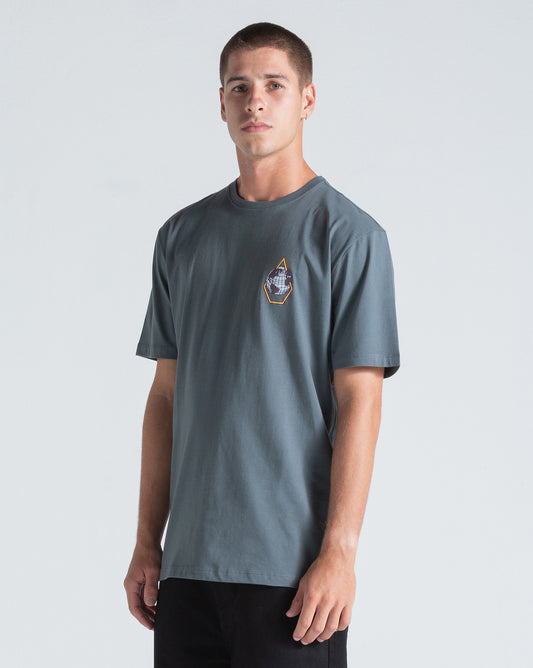 Camiseta Regular Volcom Earth Tripper Cinza Chumbo