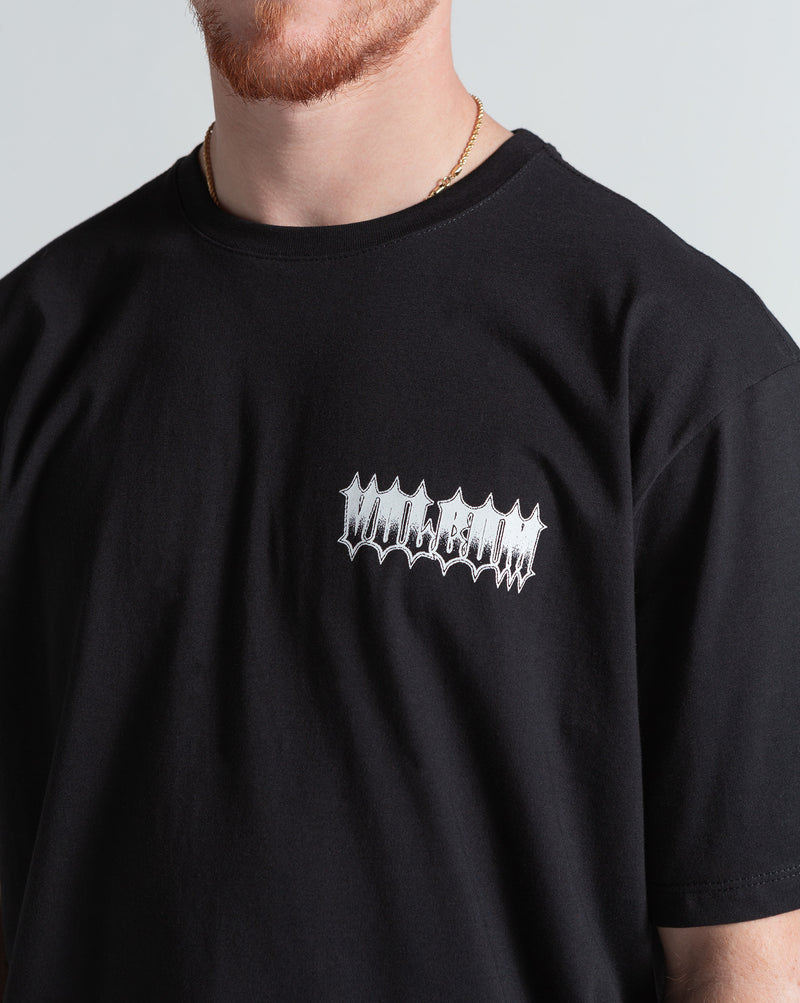 Camiseta Regular Volcom Gamma Doom Preta