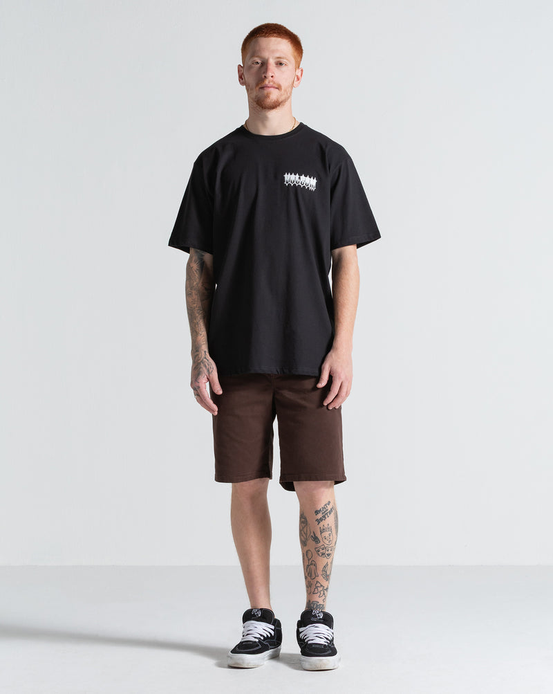 Camiseta Regular Volcom Gamma Doom Preta