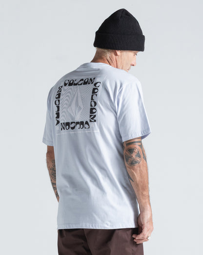 Camiseta Regular Volcom Wavy Train Azul Claro