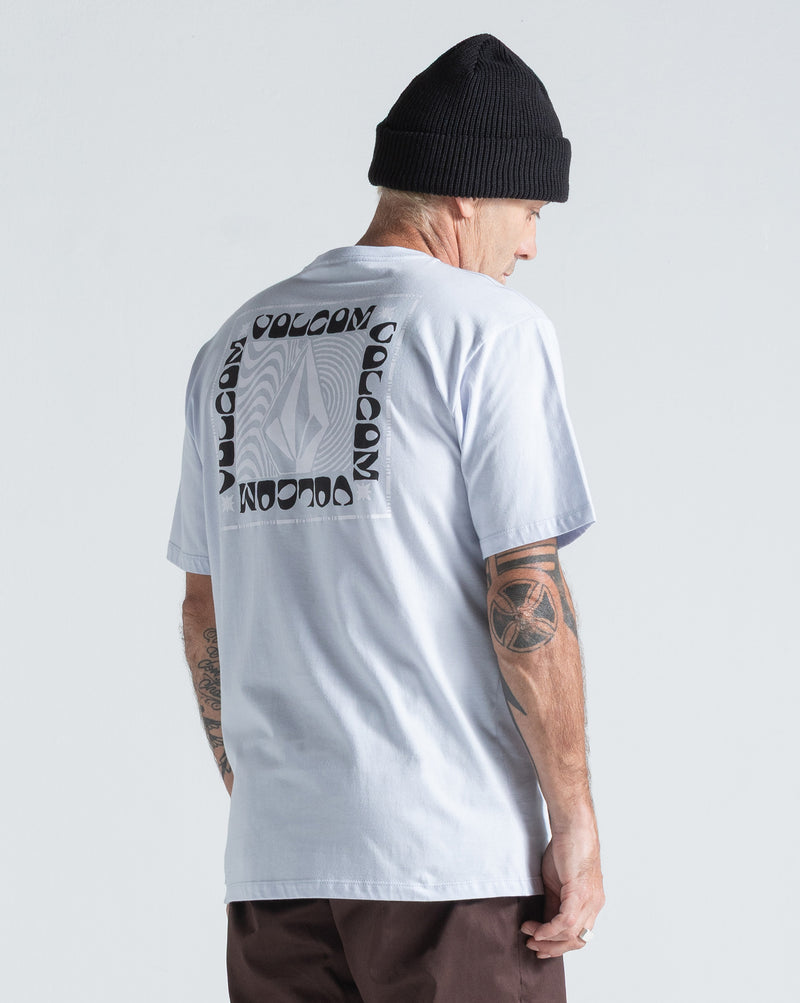Camiseta Regular Volcom Wavy Train Azul Claro