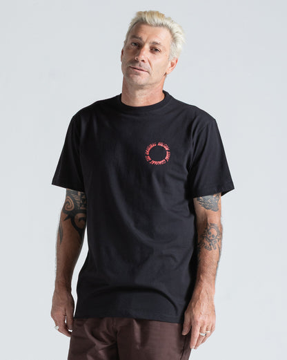 Camiseta Regular Volcom Round Out Preta