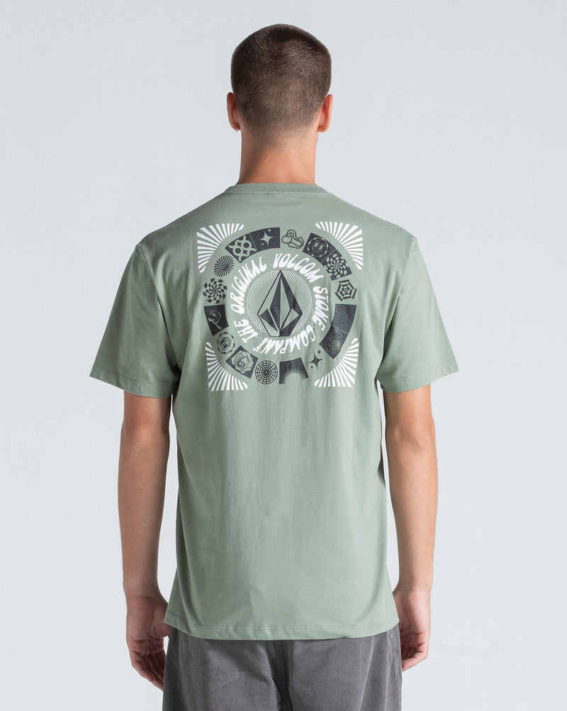 Camiseta Regular Volcom Round Out Verde Claro
