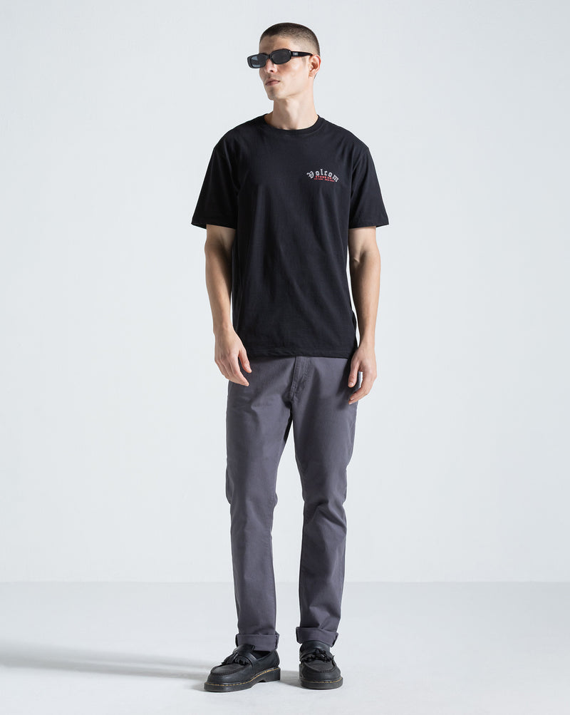 Camiseta Regular Volcom Winsome Preta